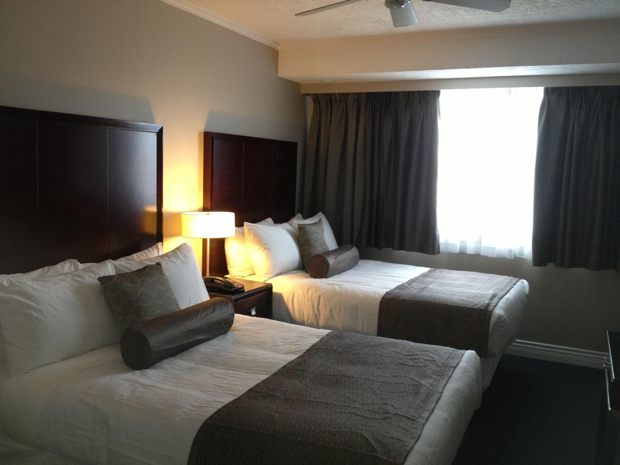 Capital City Center Hotel Виктория Экстерьер фото